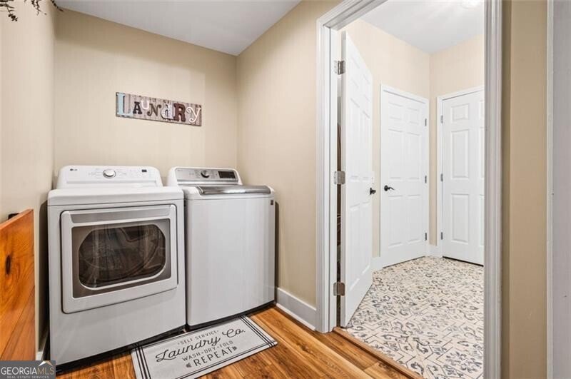 102 Hardwood Lane Canton - 40