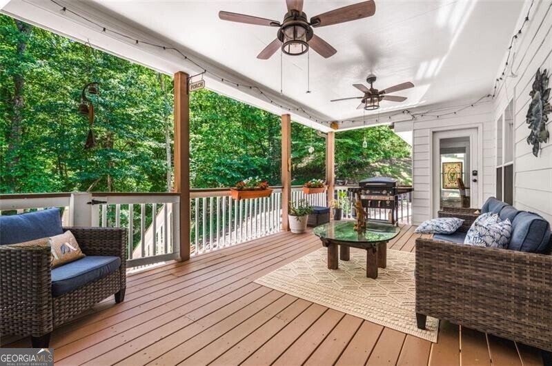 102 Hardwood Lane Canton - 44