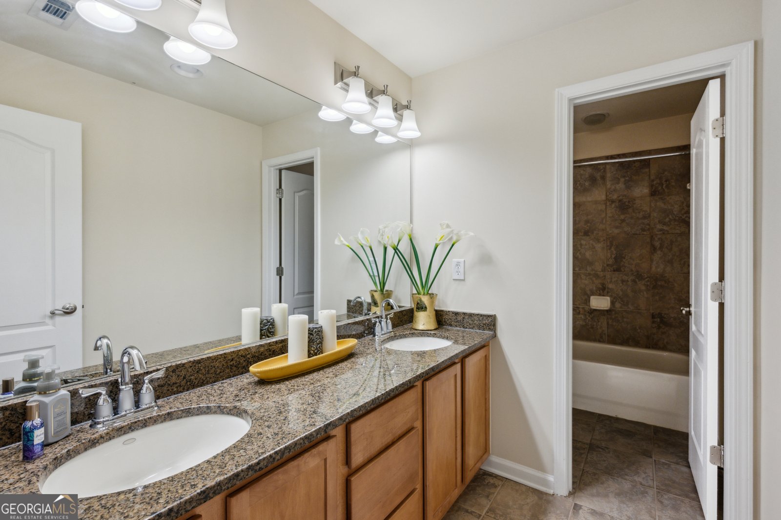 3917 Old Atlanta Station Drive Atlanta - 44