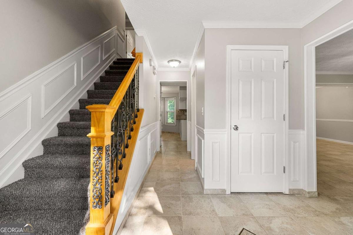 4005 Watkins Glen Drive Woodstock - 2