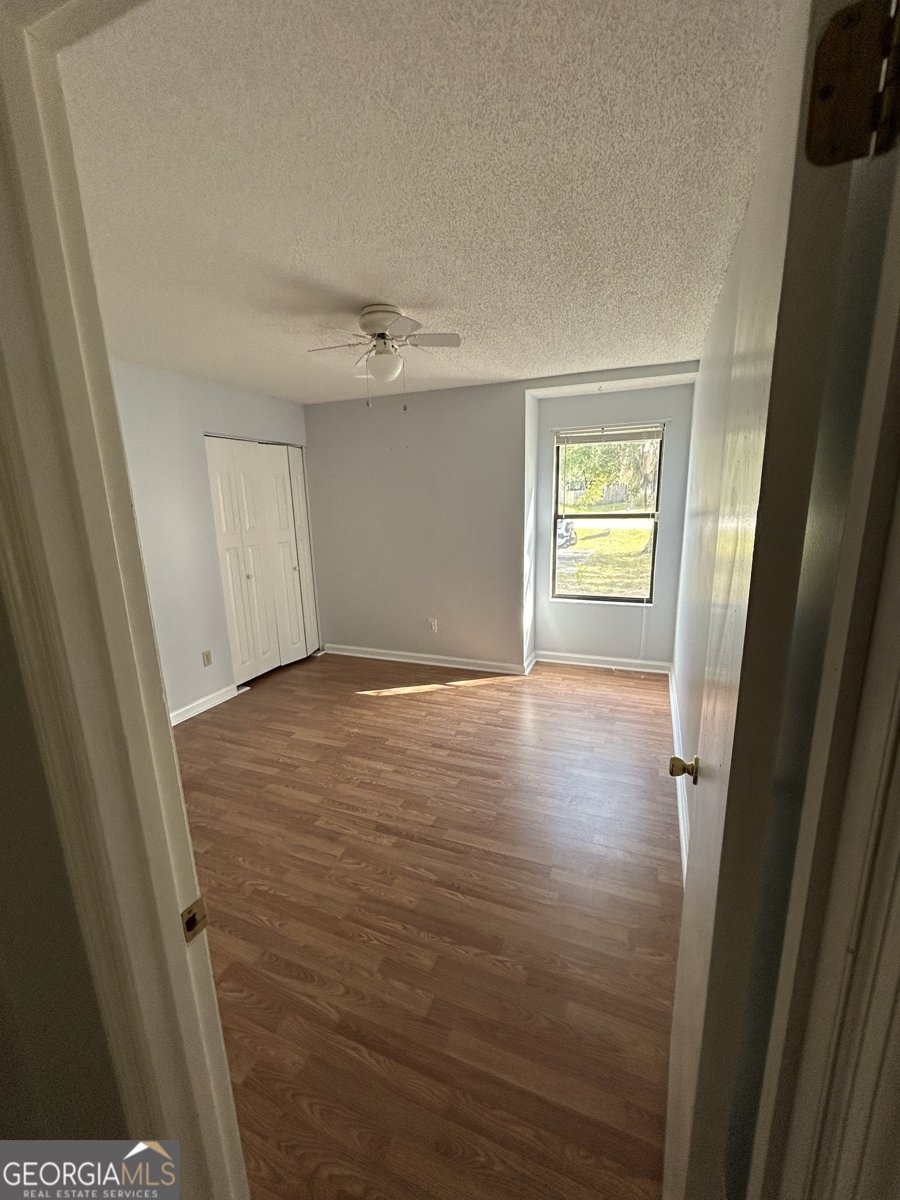 58 Deals Circle Woodbine - 17