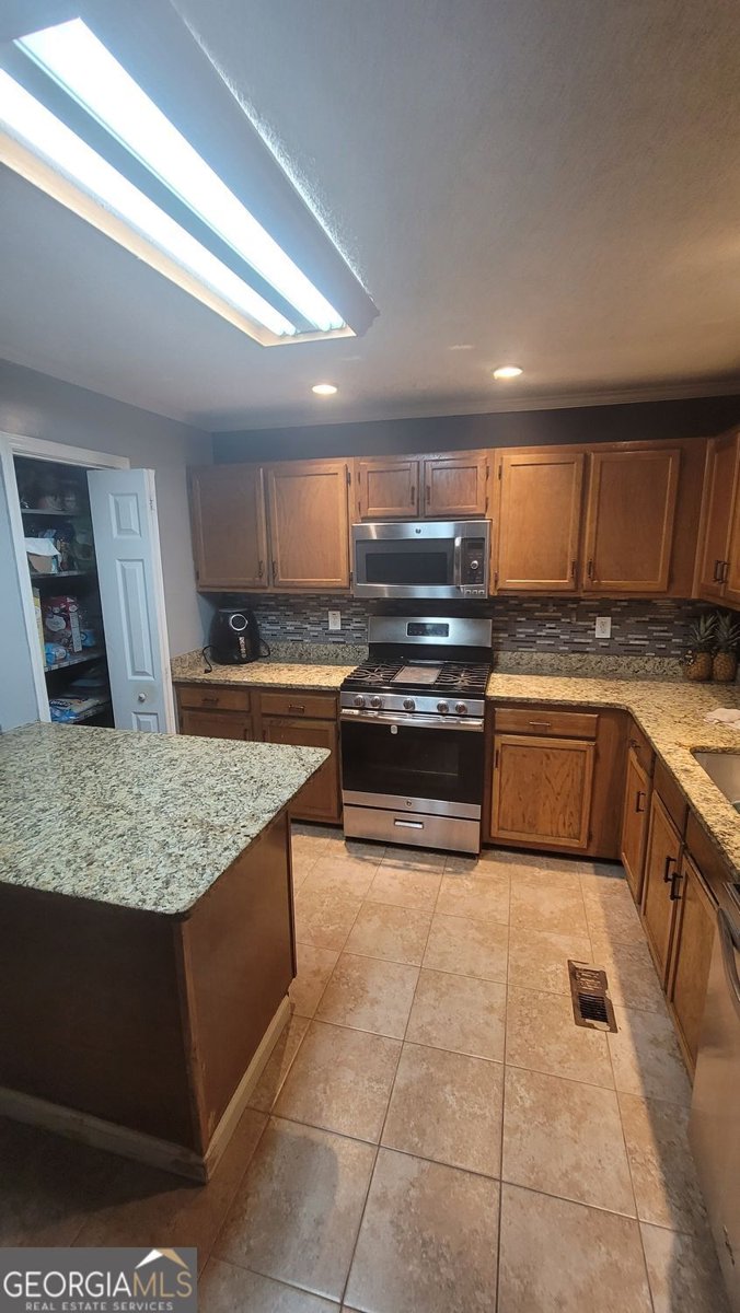 6755 Alexander Parkway Douglasville - 5