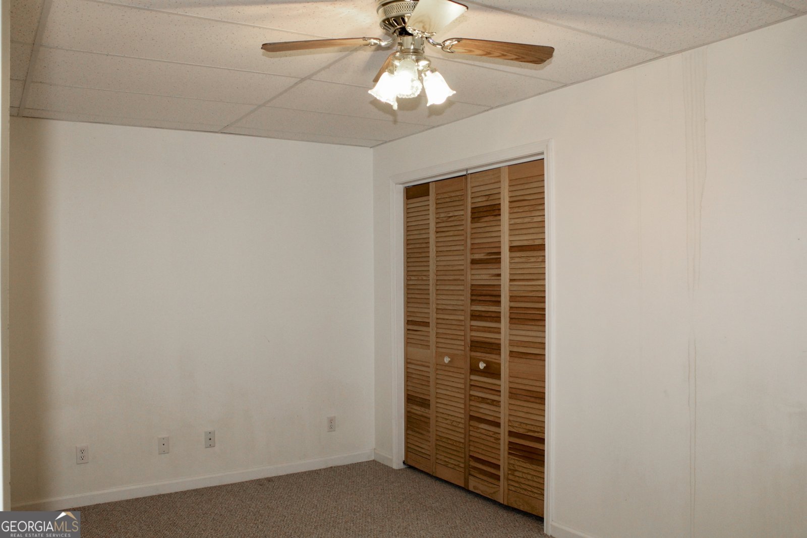 38 Saint Germaine Place Winder - 40