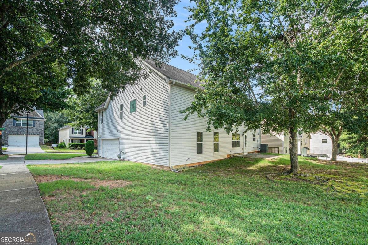 3502 Louella Lake Court Snellville - 1
