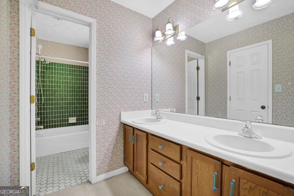 1355 Barrier Road Marietta - 23