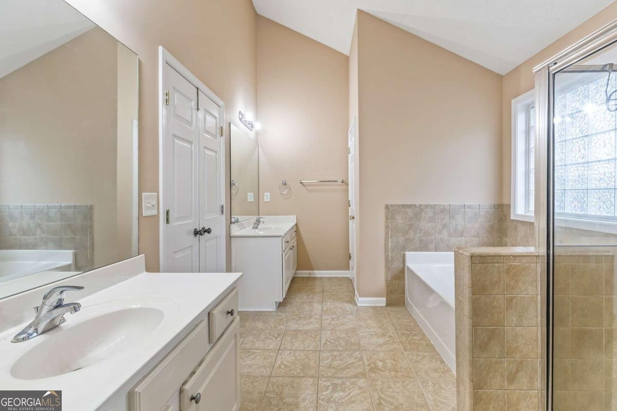 3345 Stoneleigh Run Drive Buford - 29