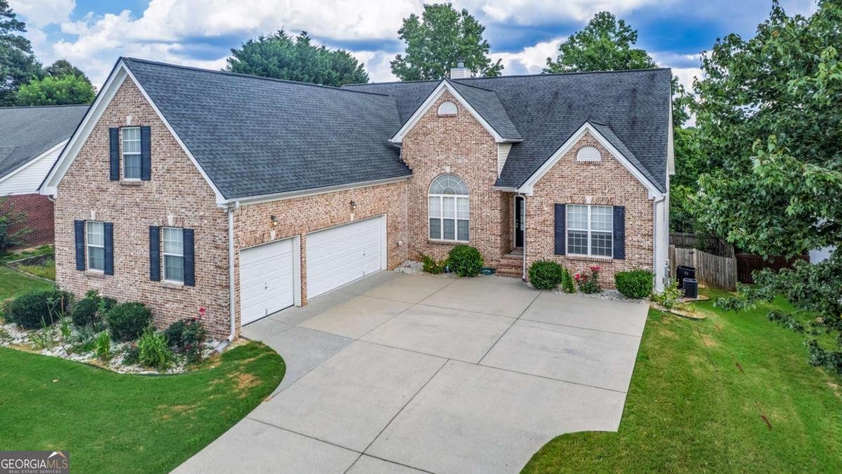 3345 Stoneleigh Run Drive Buford - 7