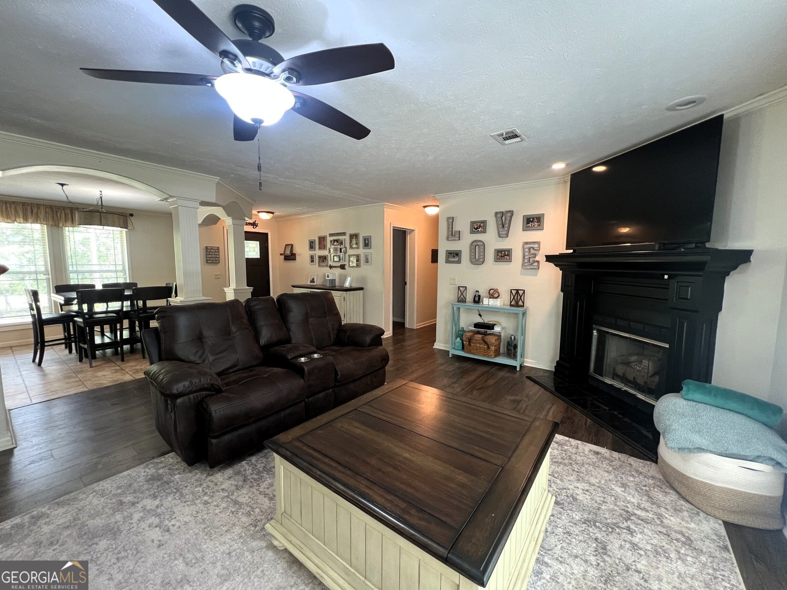 6074 Kings Way Harlem - 1
