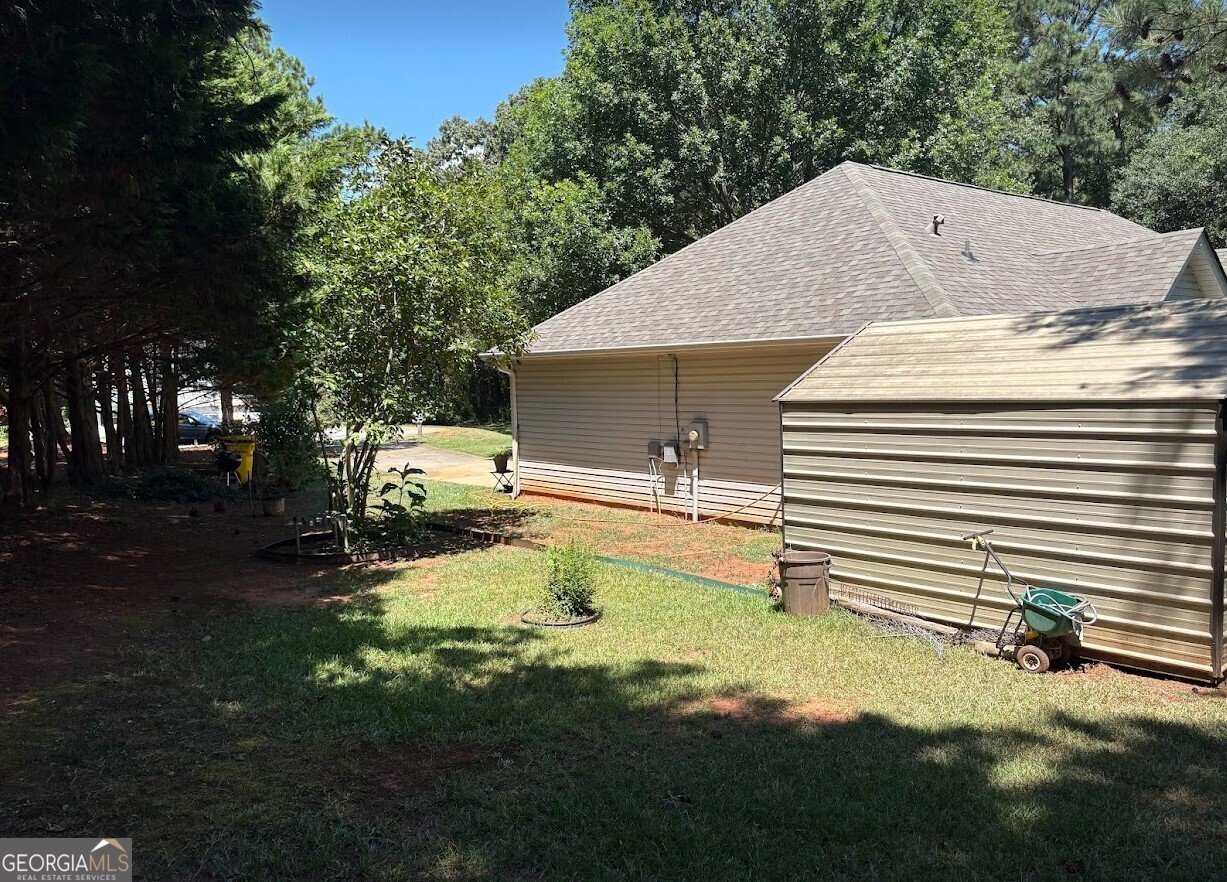 61 Clifton Drive Forsyth - 36