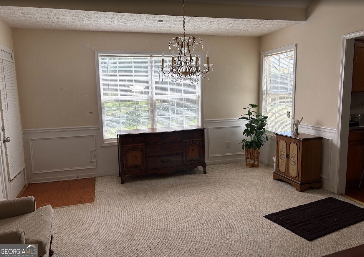 61 Clifton Drive Forsyth - 4
