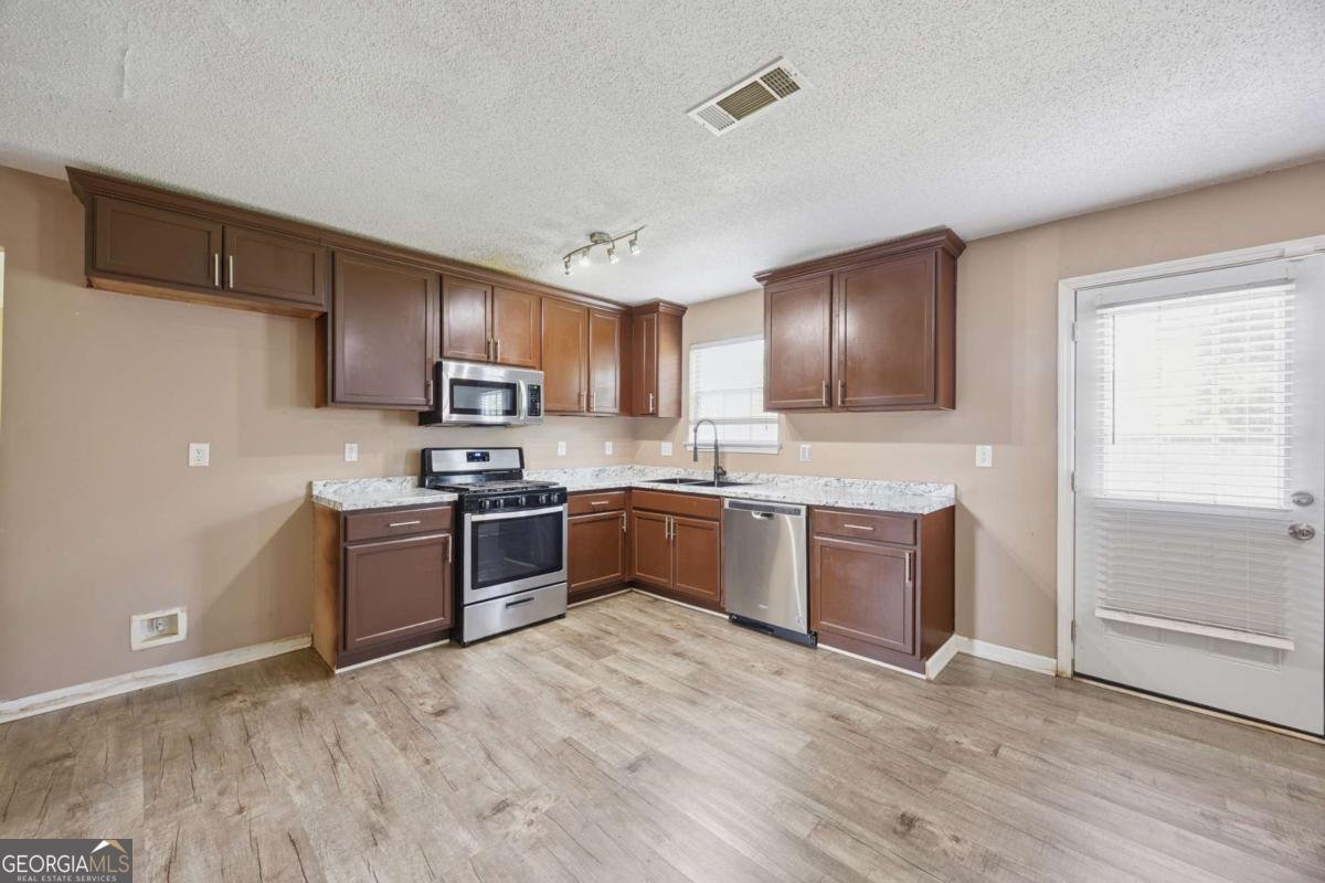 6457 Dekeon Drive Atlanta - 7