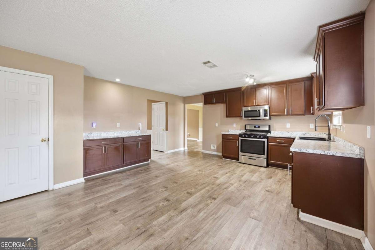 6457 Dekeon Drive Atlanta - 8