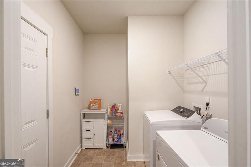 2927 RAMBLER Drive Loganville - 2