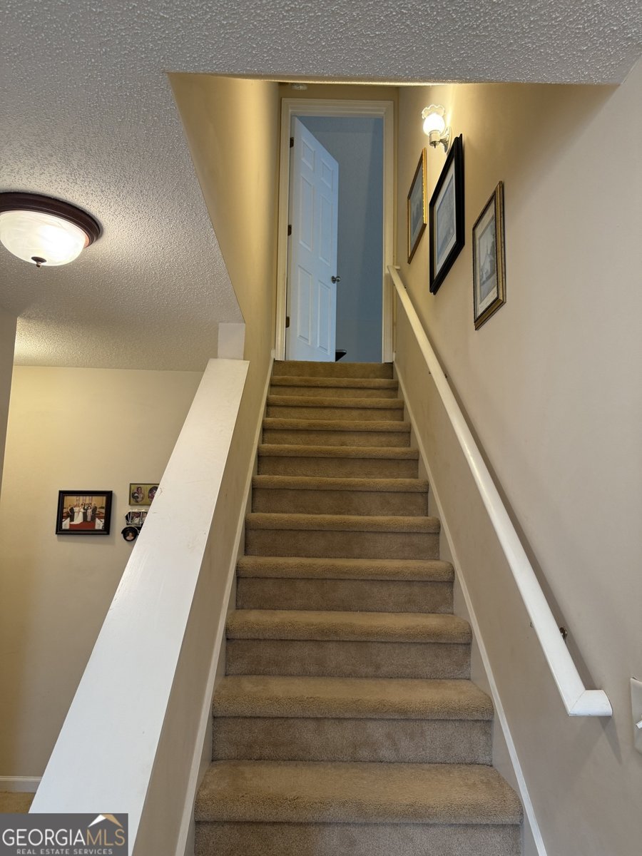 279 Highland Pointe Drive Alto - 30