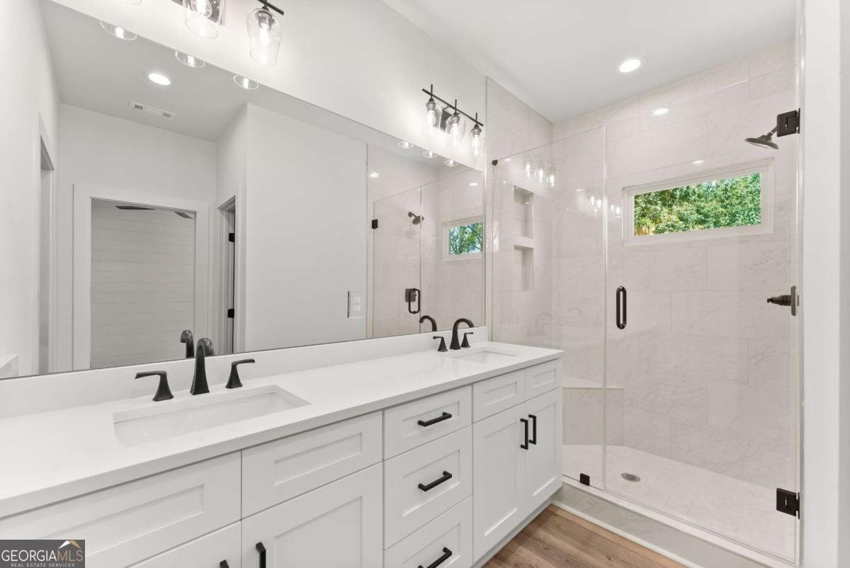 384 Forrest Avenue Gainesville - 27