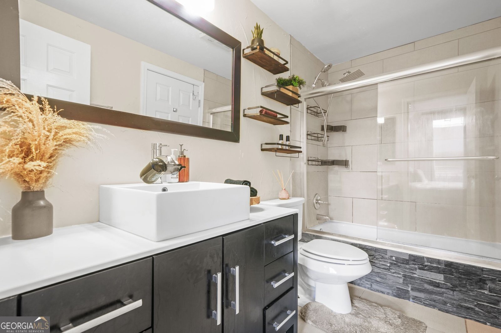 3481 Lakeside Drive Atlanta - 17