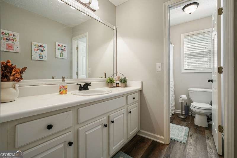 20 Tiffany Court Douglasville - 31