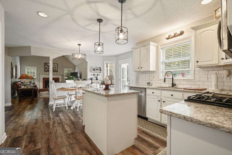 20 Tiffany Court Douglasville - 9
