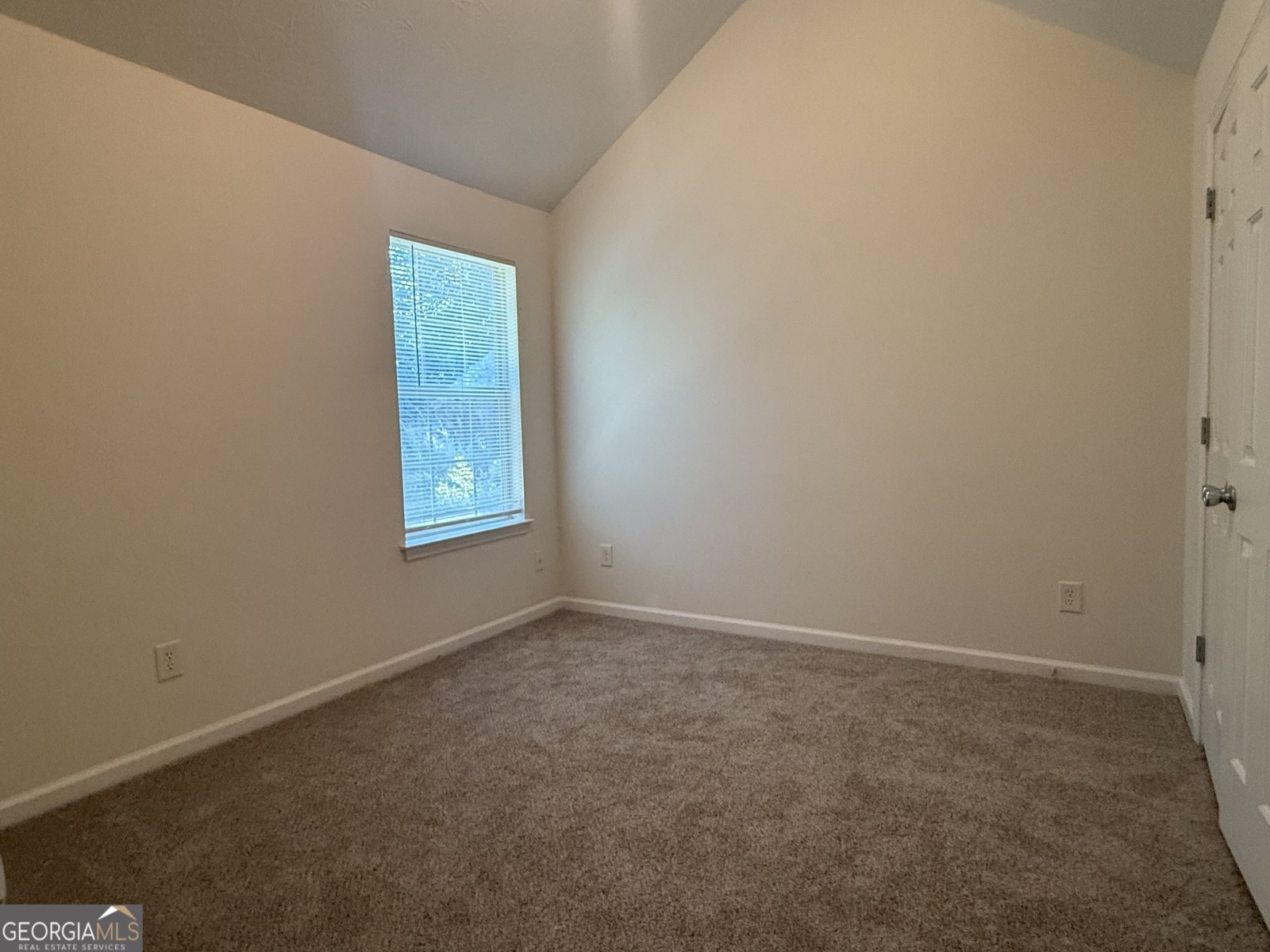 2497 Wood Bend Lane Riverdale - 10