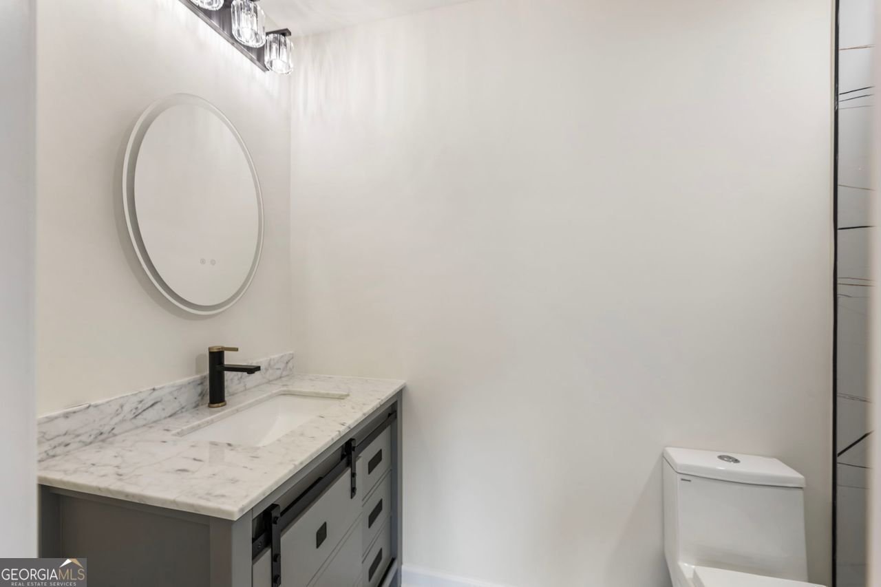 2431 Nancy Atlanta - 19