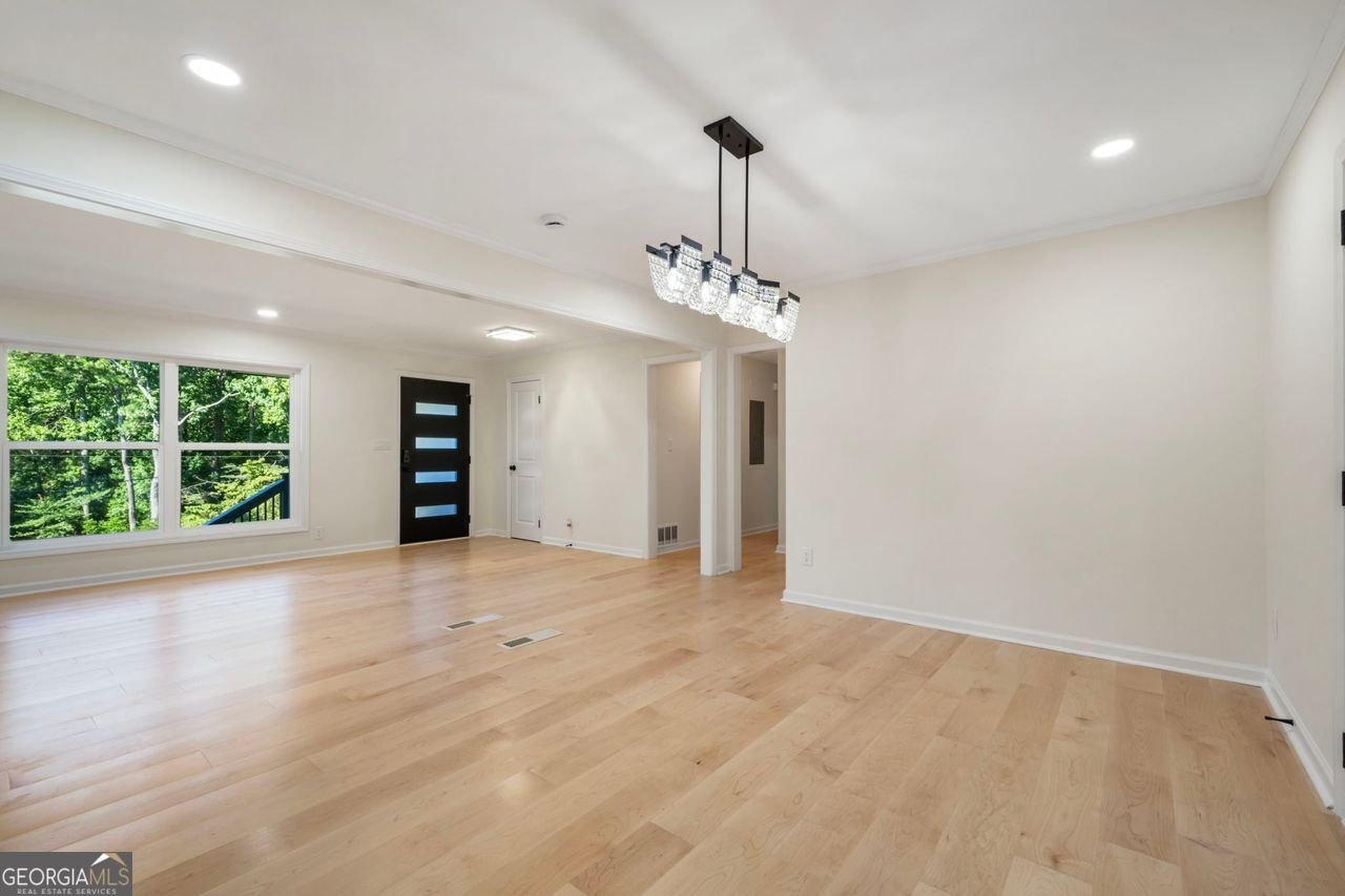 2431 Nancy Atlanta - 41