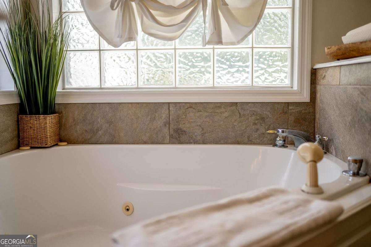 3930 Golfview Drive Blackshear - 26