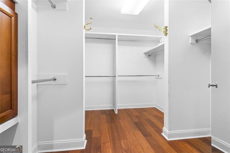 2881 Peachtree Road Atlanta - 22
