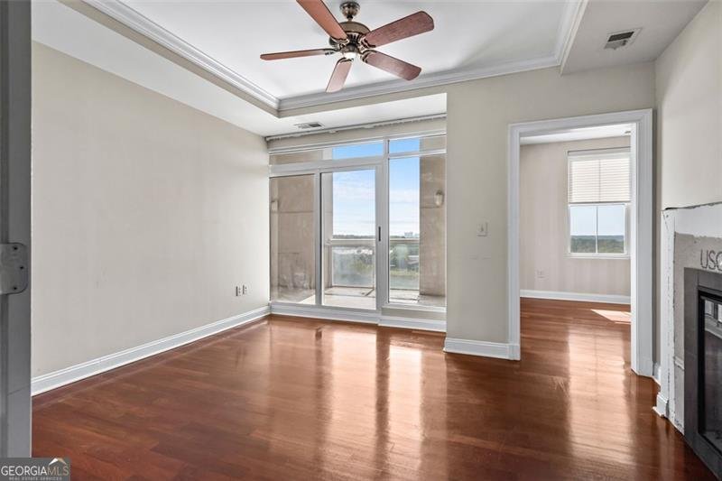 2881 Peachtree Road Atlanta - 27