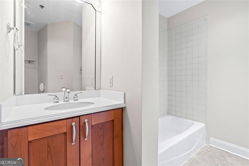 2881 Peachtree Road Atlanta - 32