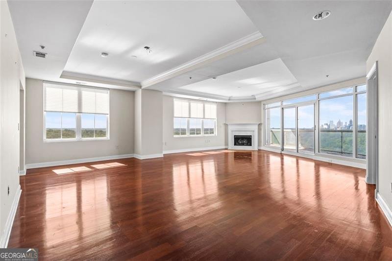 2881 Peachtree Road Atlanta - 4