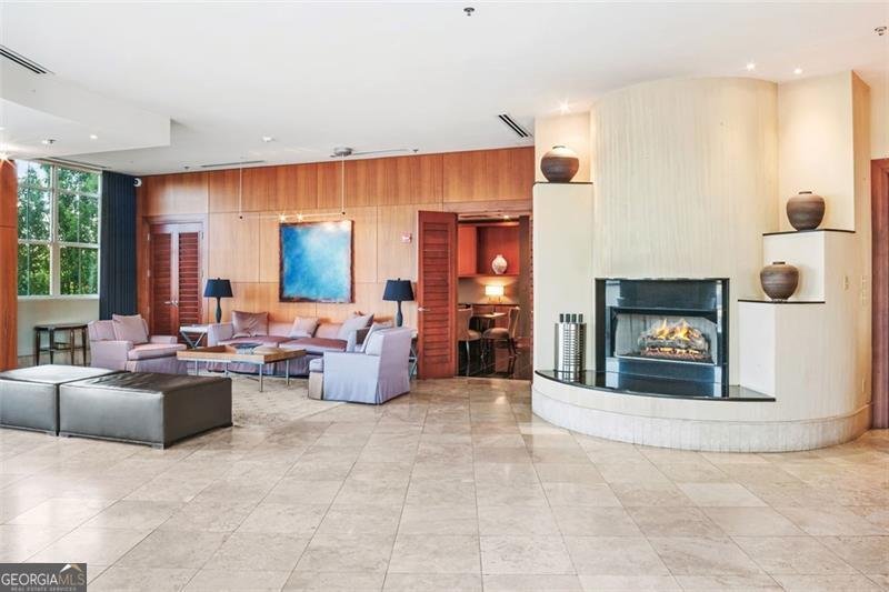 2881 Peachtree Road Atlanta - 41