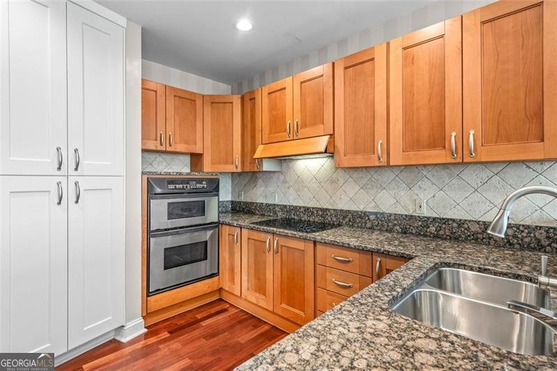 2881 Peachtree Road Atlanta - 9
