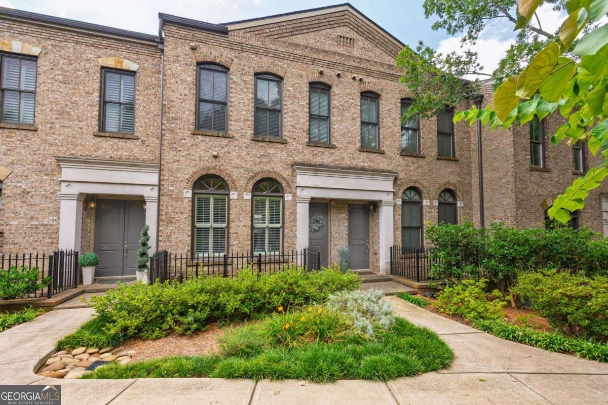 3611 Habersham Road Atlanta - 16