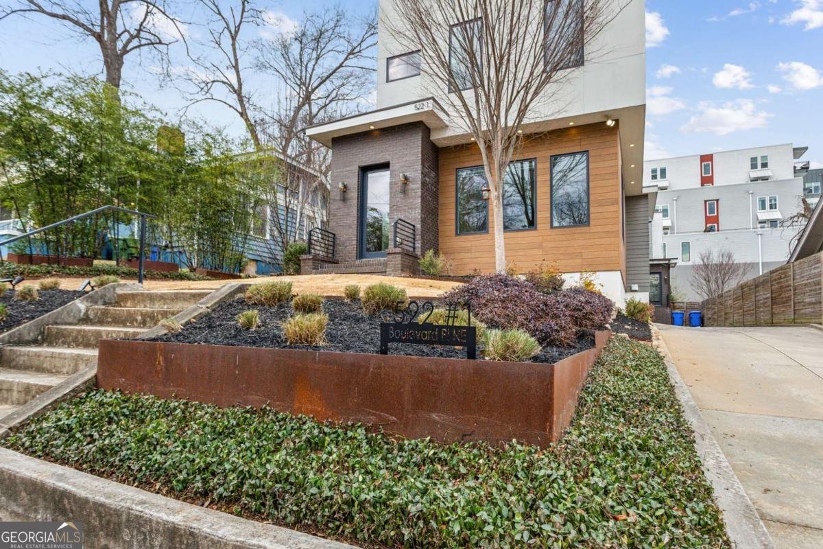 522 Boulevard Place Atlanta - 1