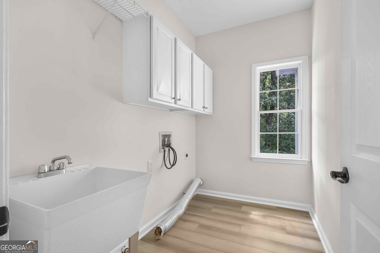 1595 Hawkins Cove Trail Roswell - 33