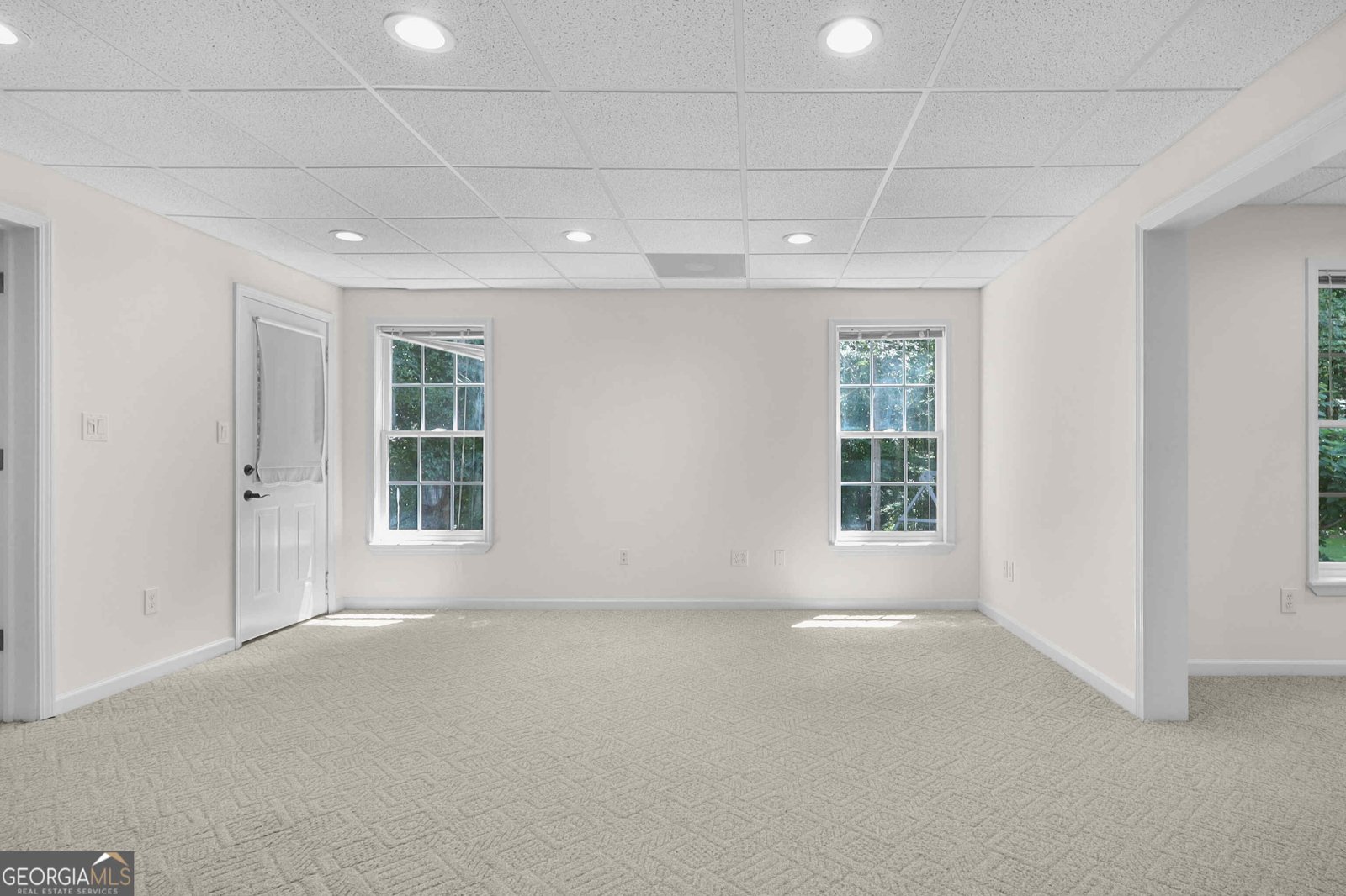 1595 Hawkins Cove Trail Roswell - 45