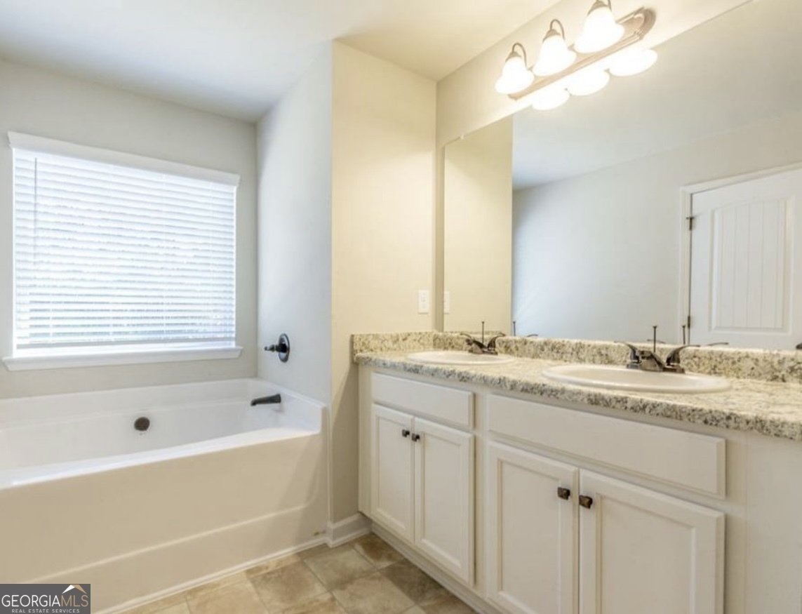 6085 Oak Bend Court Riverdale - 5