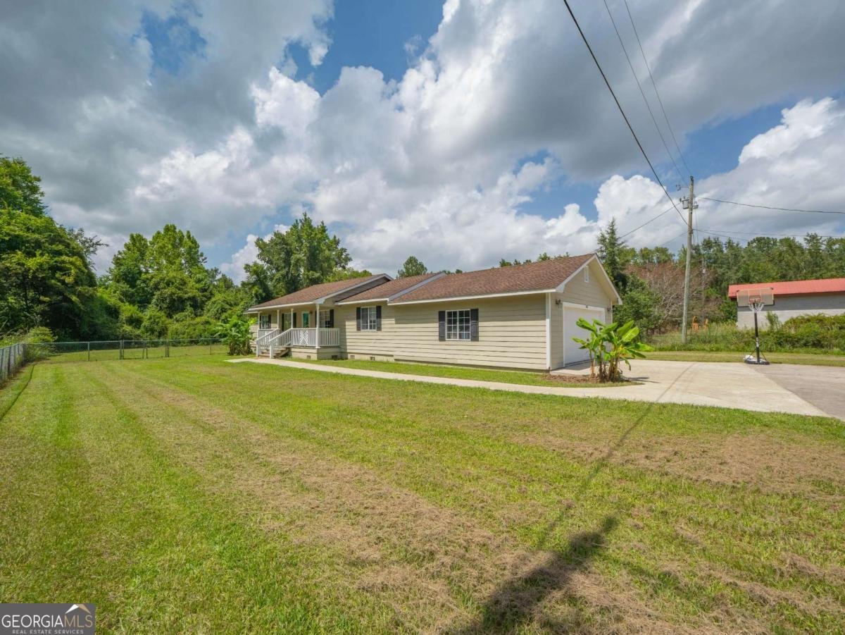 7028 Bushnell Everett Street Brunswick - 19