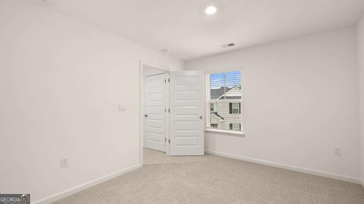 550 SILVER MOON Drive Loganville - 36