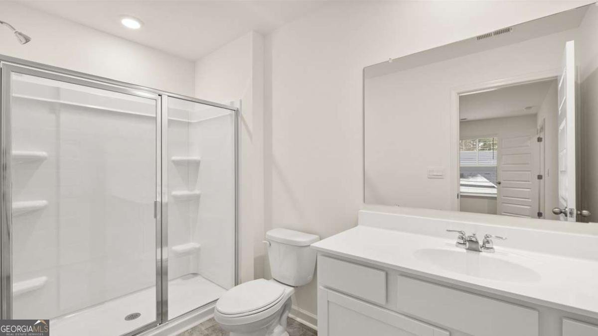 550 SILVER MOON Drive Loganville - 37