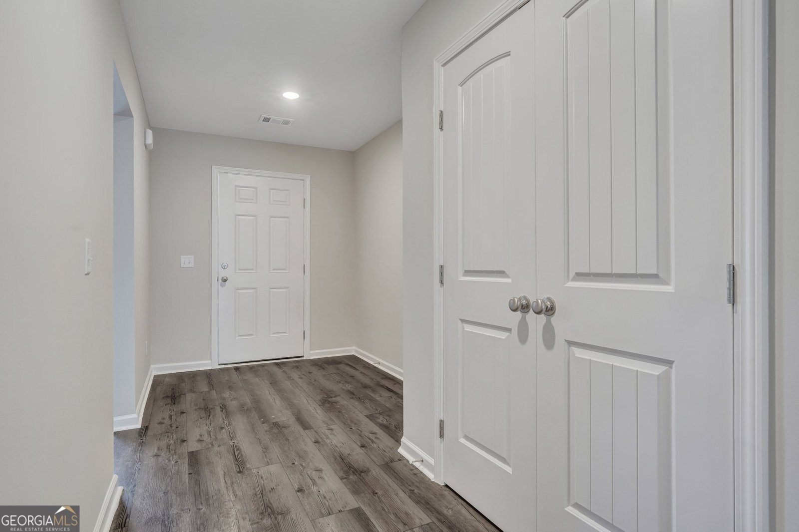 372 Silver Fox Drive St. Marys - 3