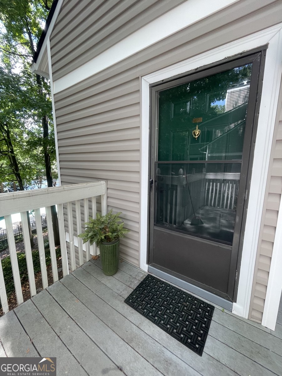 204 Wynnes Ridge Circle Marietta - 1