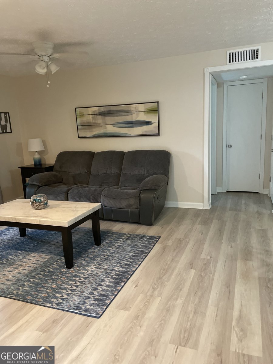 204 Wynnes Ridge Circle Marietta - 11