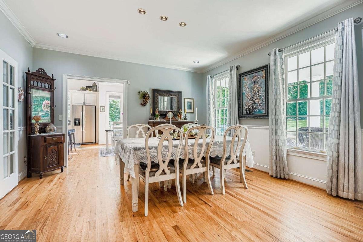 7277 AVALON Drive Douglasville - 11