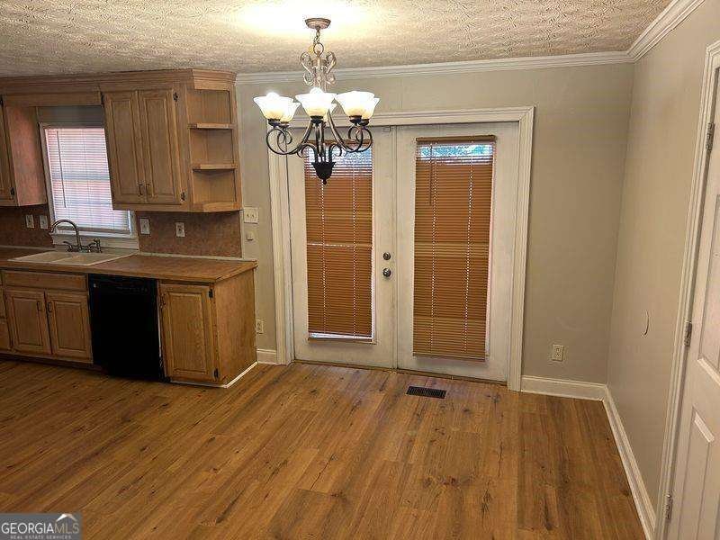 6849 Knollwood Drive Morrow - 2