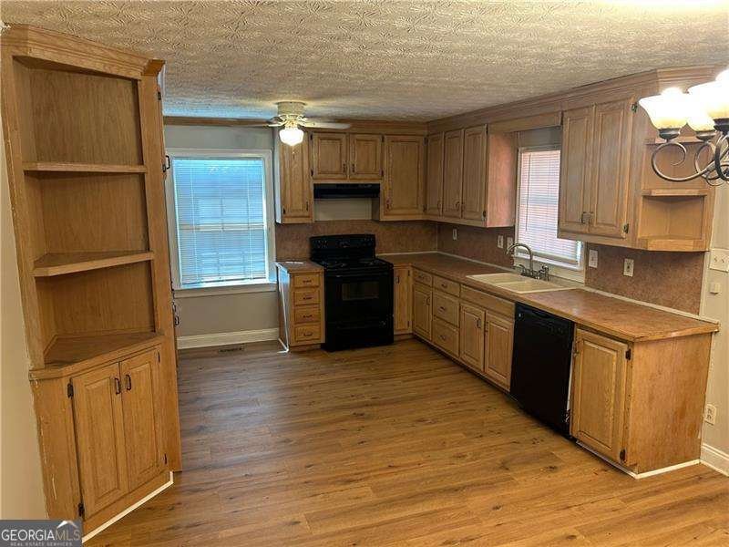 6849 Knollwood Drive Morrow - 3