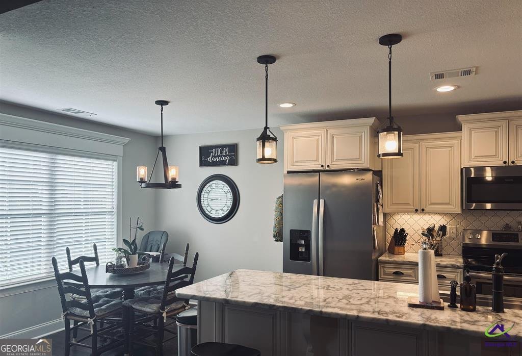 405 Avington Chase Perry - 5
