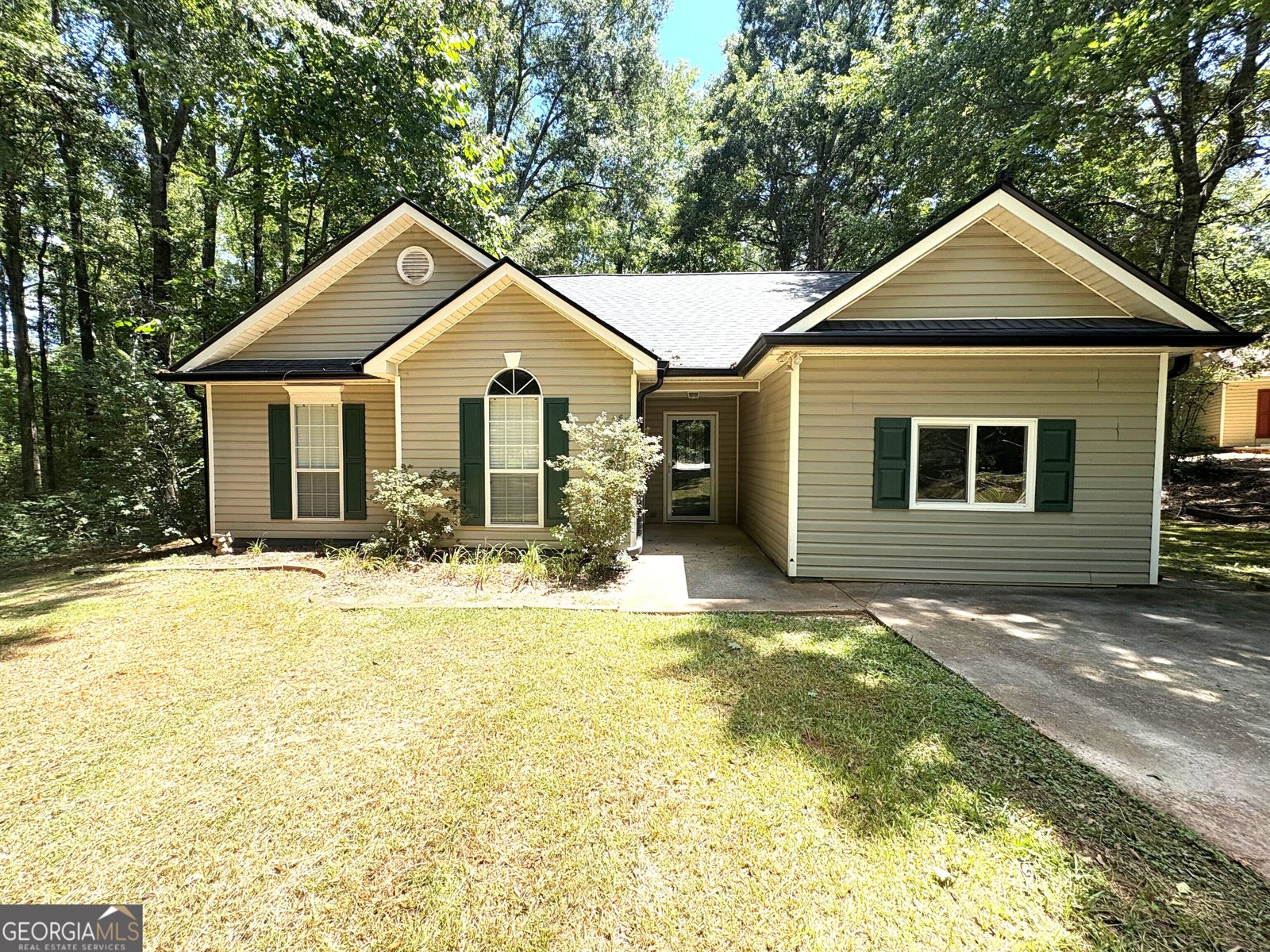 180 Saint James Place Sharpsburg - 1