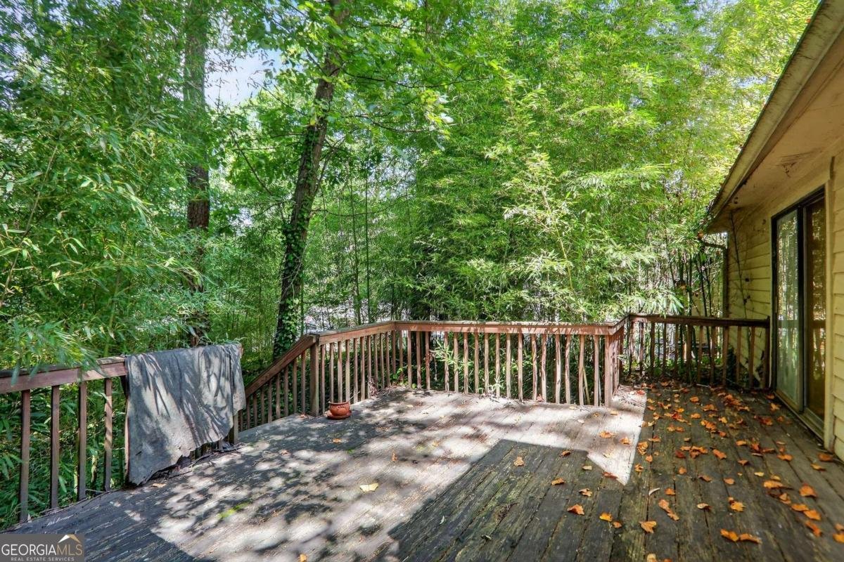1060 Park Forest Drive Lilburn - 24