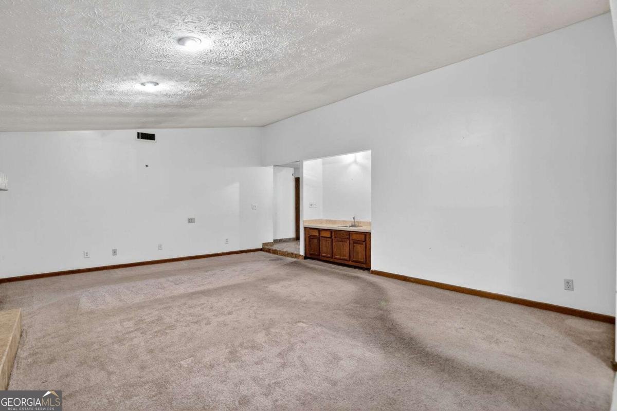 1060 Park Forest Drive Lilburn - 7